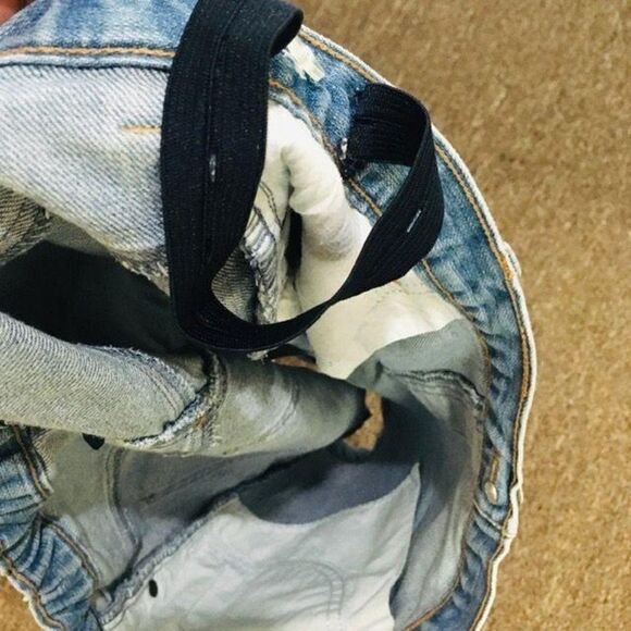 Gap maternity shorts size S EUC - Picture 3 of 3